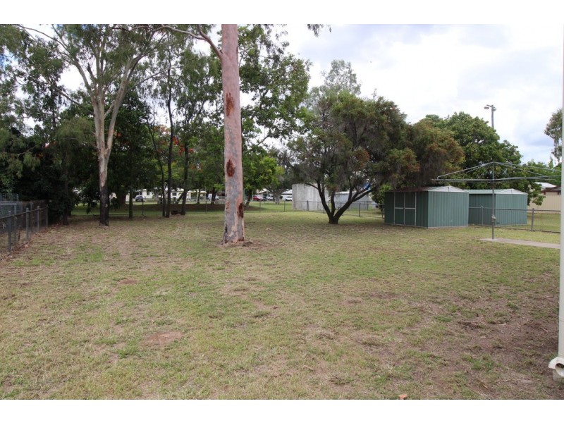 18 Retro Street, Emerald QLD 4720