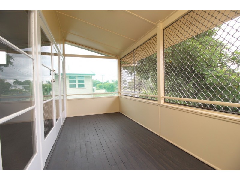 20 Retro Street, Emerald QLD 4720