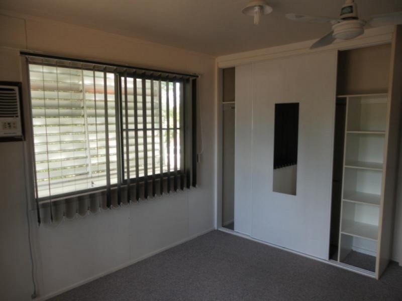 2 Mangrove Street, Blackwater QLD 4717