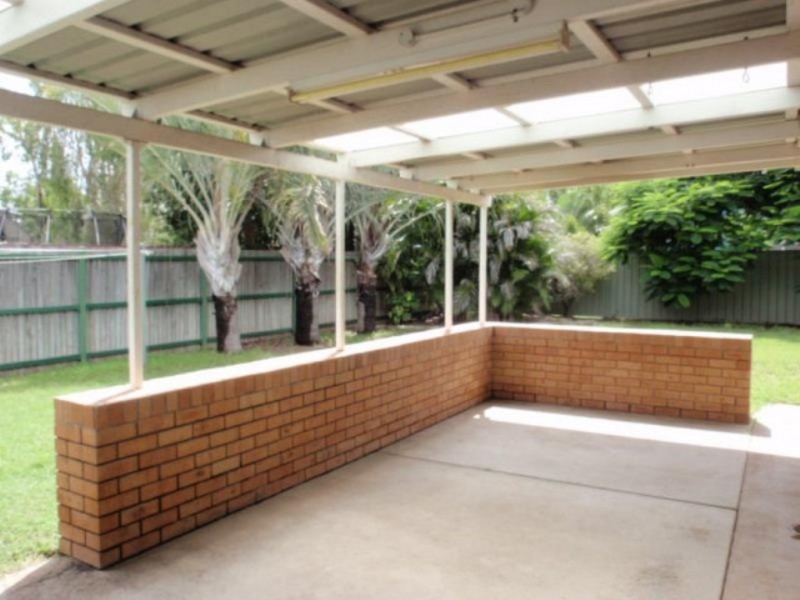 10 Roseanne Road, Emerald QLD 4720