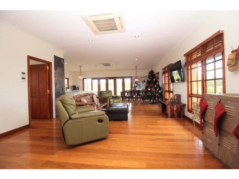 310 Glengallan Road, Emerald QLD 4720