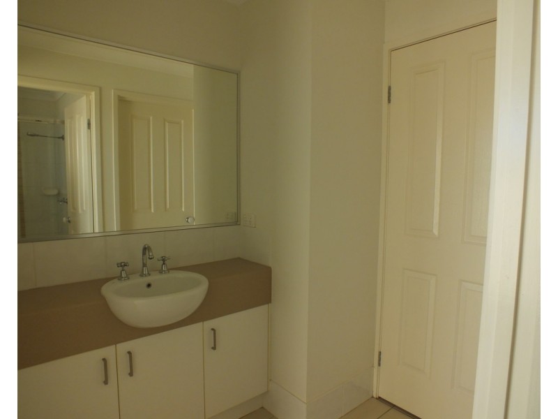 4 Scenic Drive, Emerald QLD 4720