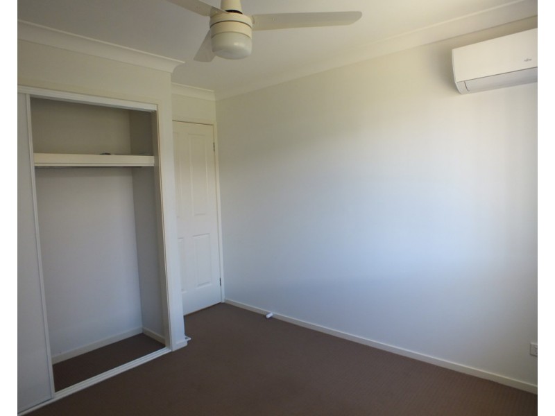 4 Scenic Drive, Emerald QLD 4720