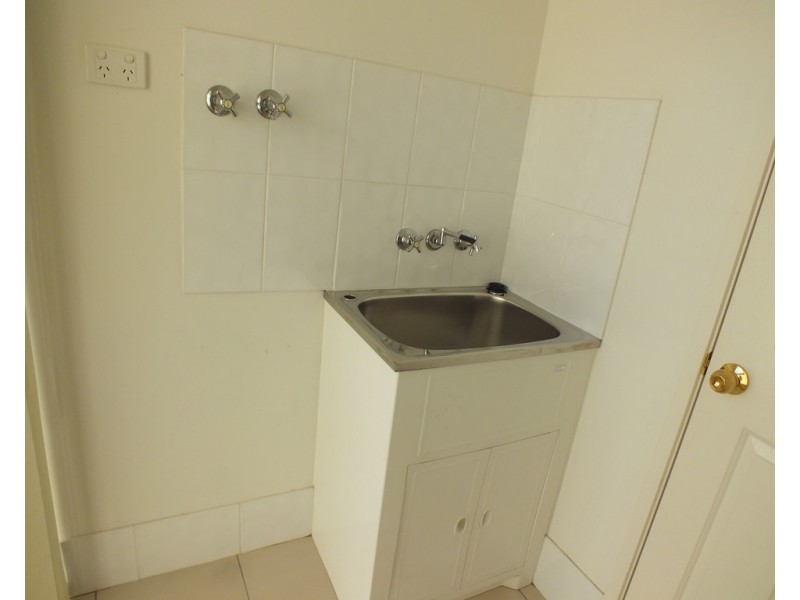 4 Scenic Drive, Emerald QLD 4720