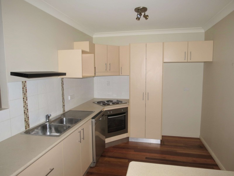 17A Gray Street, Emerald QLD 4720