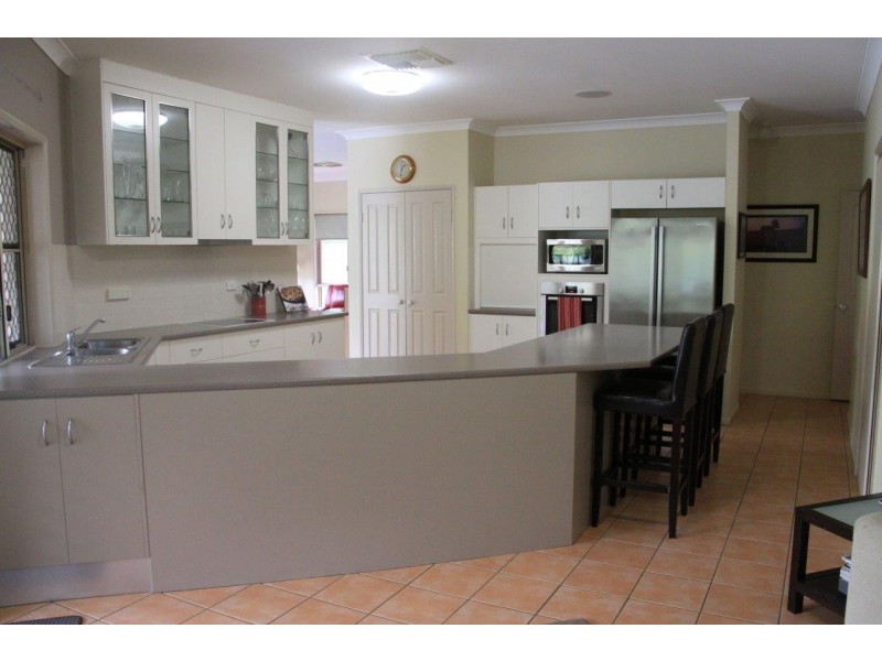 25 Whitchurch Road, Emerald QLD 4720