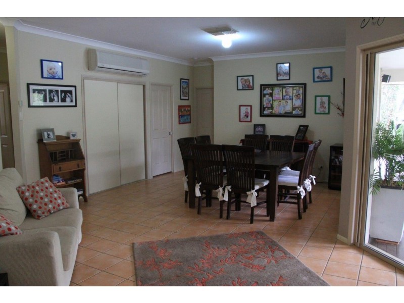 25 Whitchurch Road, Emerald QLD 4720