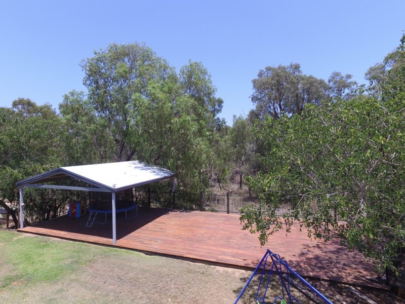 25 Whitchurch Road, Emerald QLD 4720