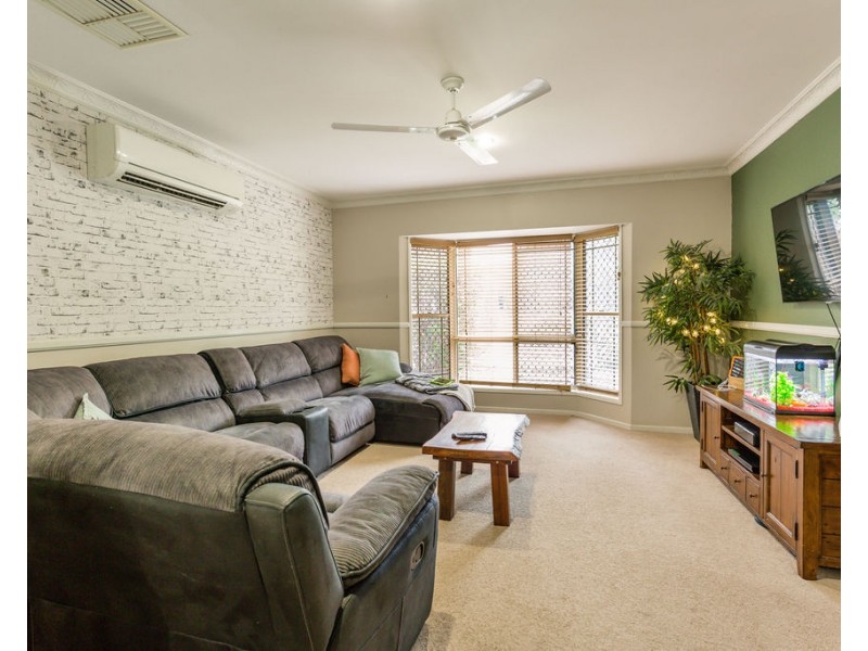 93 Gray Street, Emerald QLD 4720