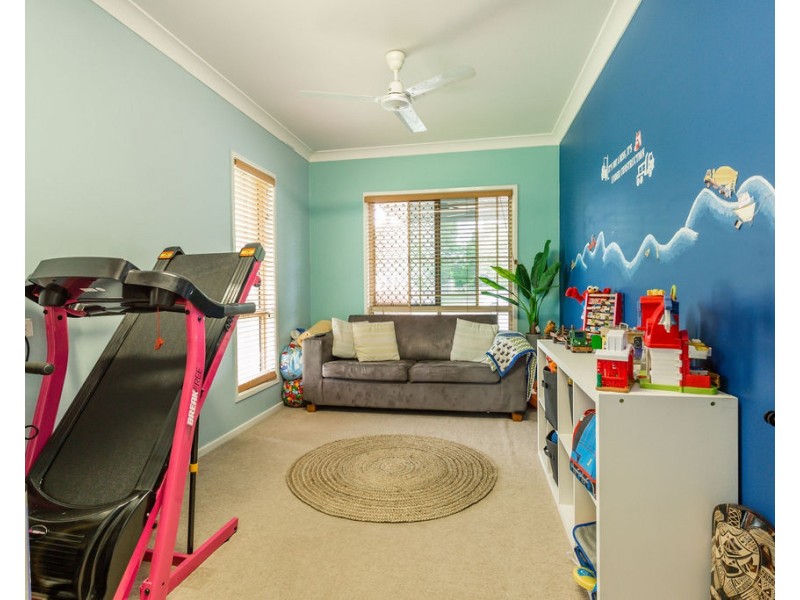 93 Gray Street, Emerald QLD 4720