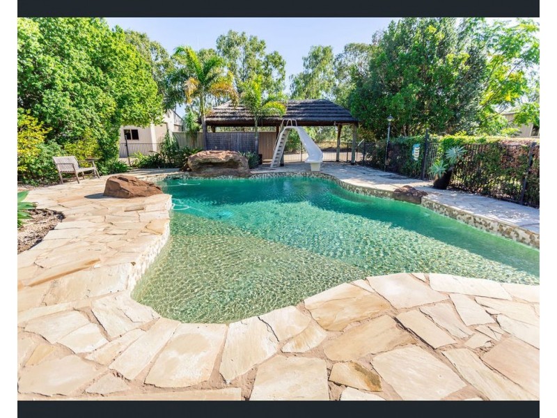 41 Russ Layton Dr, Emerald QLD 4720