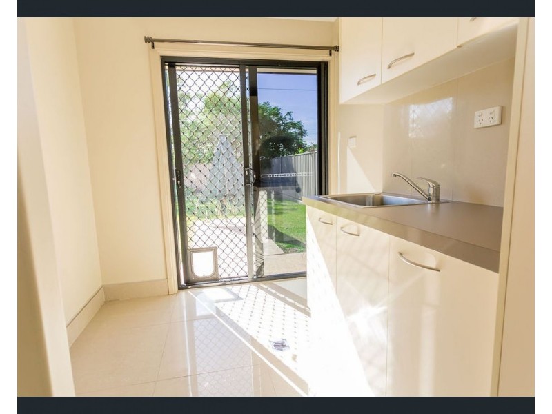 41 Russ Layton Dr, Emerald QLD 4720