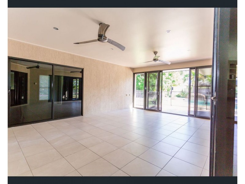 41 Russ Layton Dr, Emerald QLD 4720
