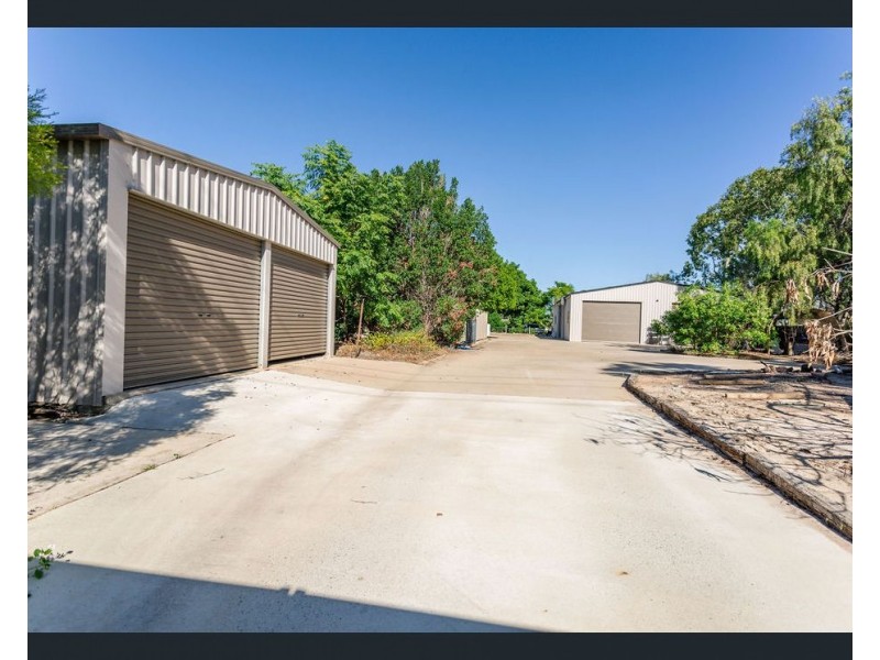 41 Russ Layton Dr, Emerald QLD 4720