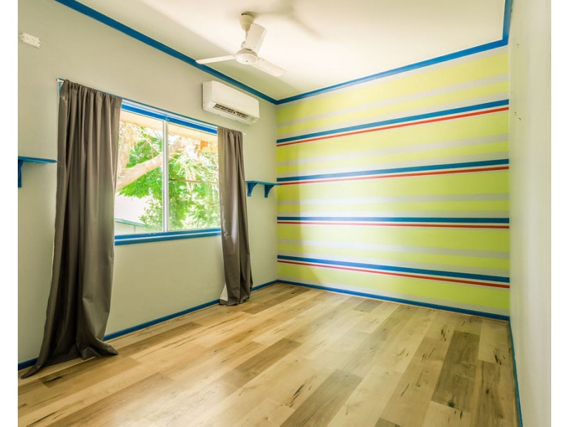 4 Roseanne Rd, Emerald QLD 4720