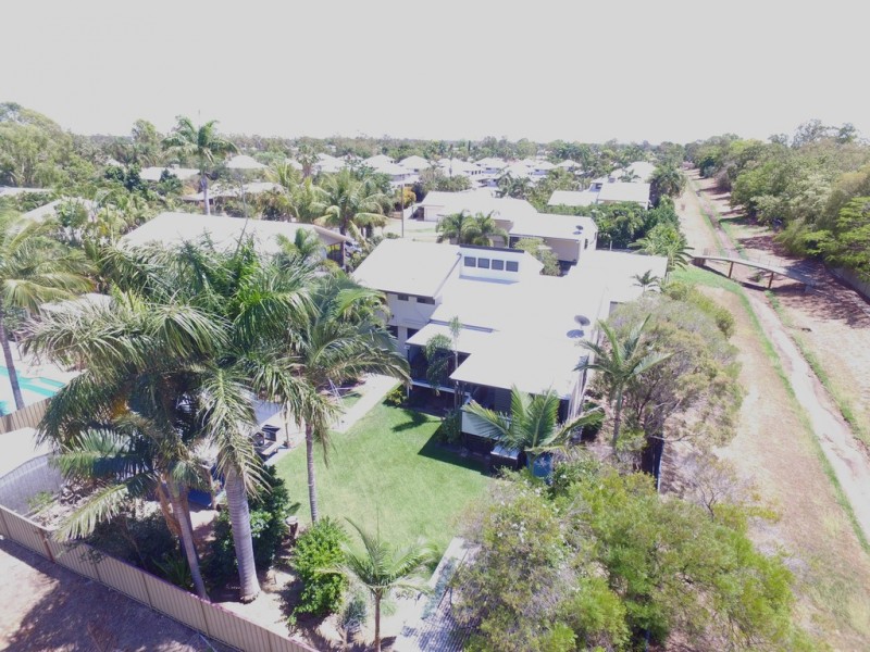 10 Ward Place, Emerald QLD 4720