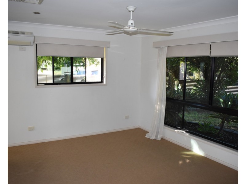 12 Joel Ernest Dr, Emerald QLD 4720