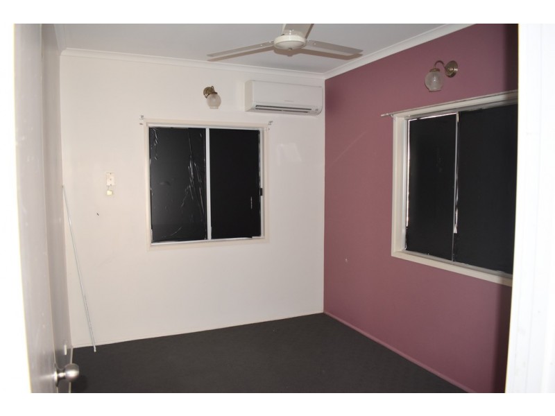 14 Saffola Place, Emerald QLD 4720
