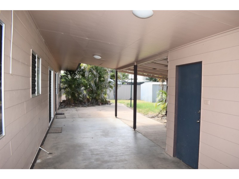 14 Saffola Place, Emerald QLD 4720