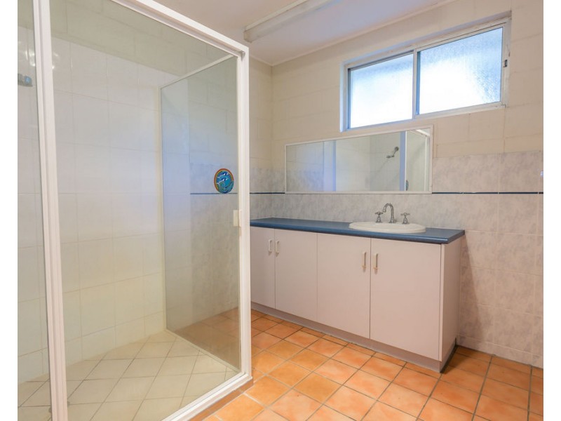 52 Esmond St, Emerald QLD 4720