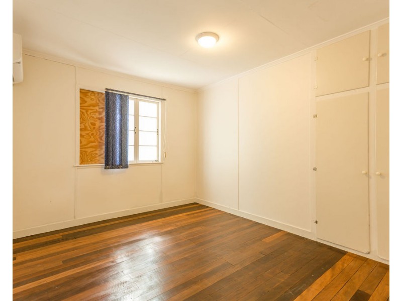 52 Esmond St, Emerald QLD 4720
