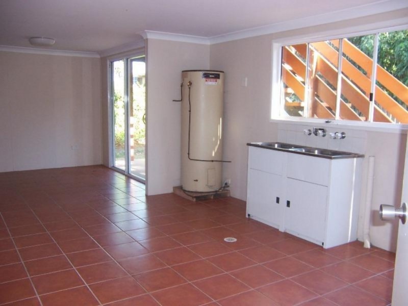 4 Colleen Avenue, Emerald QLD 4720