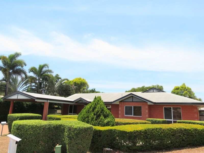 3 Kurrajong Close, Emerald QLD 4720