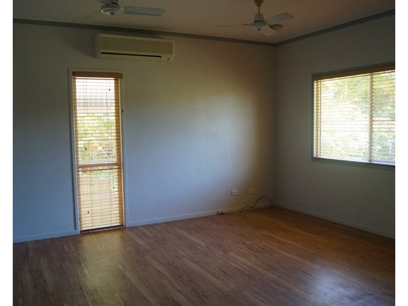 7/7 Theresa Street, Emerald QLD 4720