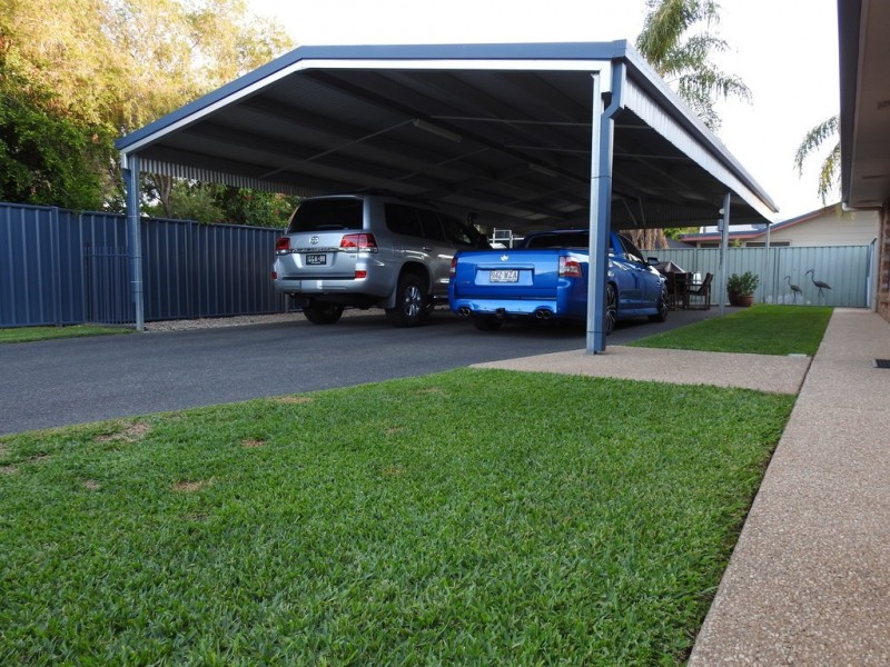 16 Cardinal Drive, Emerald QLD 4720