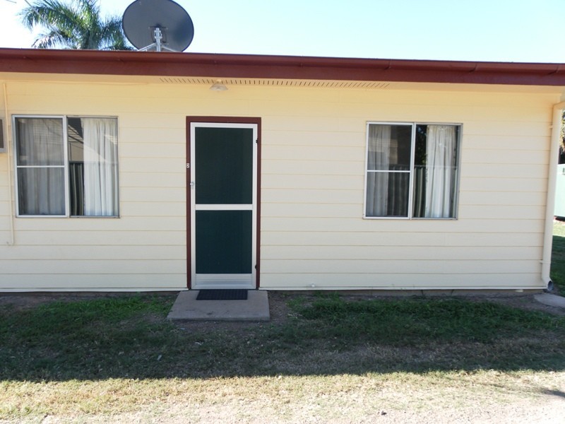 1/100 Ruby Street, Emerald QLD 4720