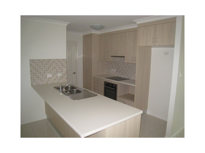 210 Borilla Street, Emerald QLD 4720
