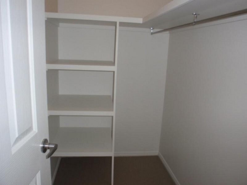 1/9 Paperbark Place, Emerald QLD 4720