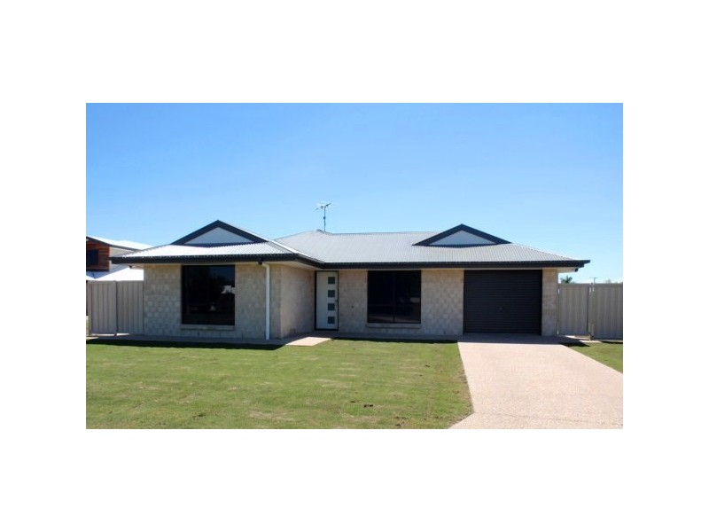 36 Long Street, Emerald QLD 4720