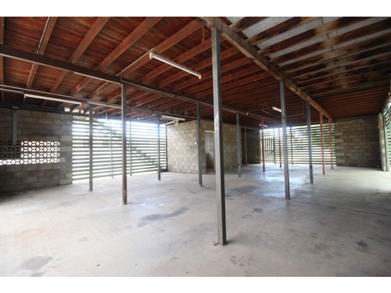 28 Alamein Drive, Emerald QLD 4720