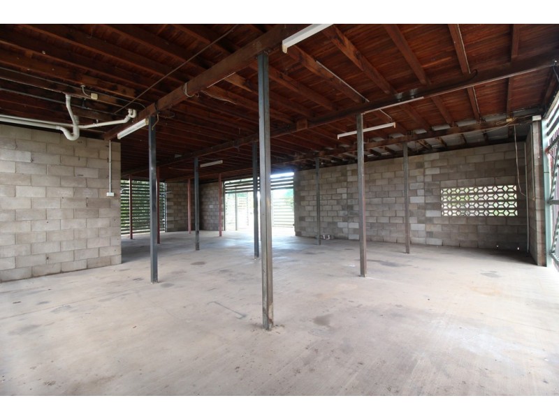 28 Alamein Drive, Emerald QLD 4720