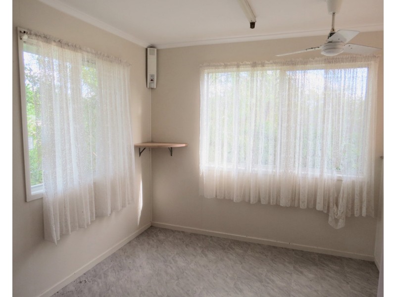 15 Old Airport Drive, Emerald QLD 4720