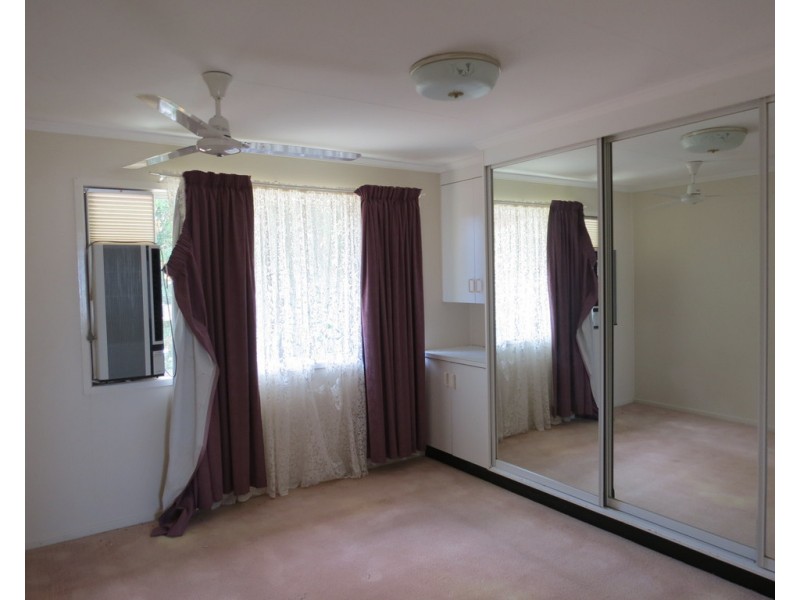 15 Old Airport Drive, Emerald QLD 4720