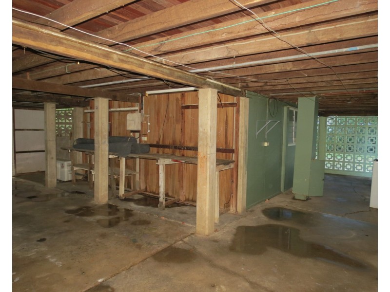 15 Old Airport Drive, Emerald QLD 4720