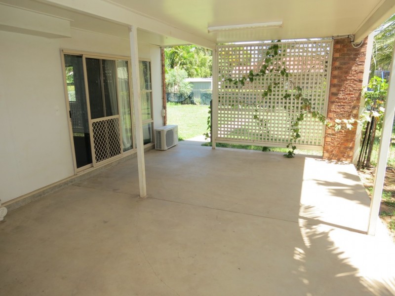 3 Chalmers Crescent, Emerald QLD 4720