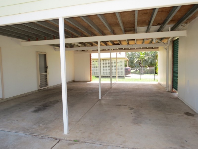 3 Chalmers Crescent, Emerald QLD 4720