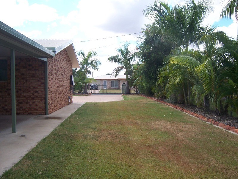 3 Gallagher Place, Emerald QLD 4720