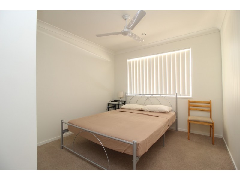 7 Canterbury Road, Emerald QLD 4720