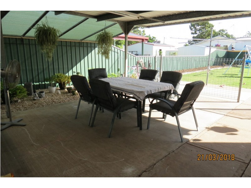 13 Mellish Crescent, Emerald QLD 4720