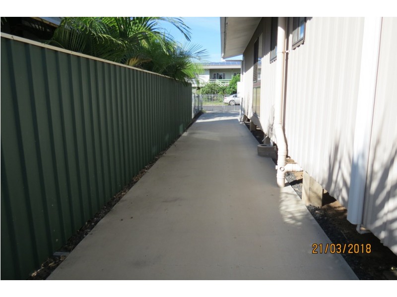 13 Mellish Crescent, Emerald QLD 4720