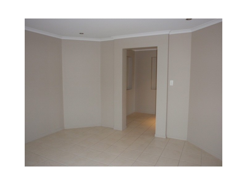 27 Haswell Street, Emerald QLD 4720