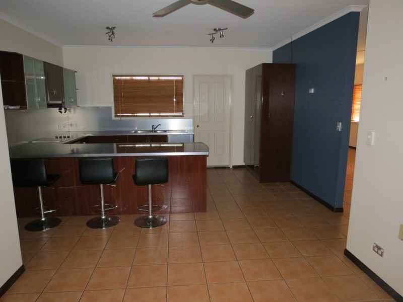 26 Dawn Crescent, Emerald QLD 4720
