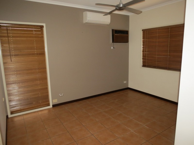 26 Dawn Crescent, Emerald QLD 4720