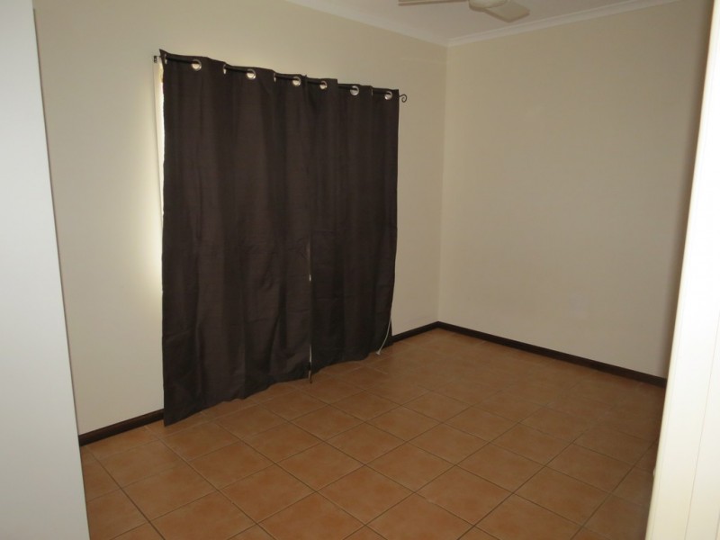 26 Dawn Crescent, Emerald QLD 4720
