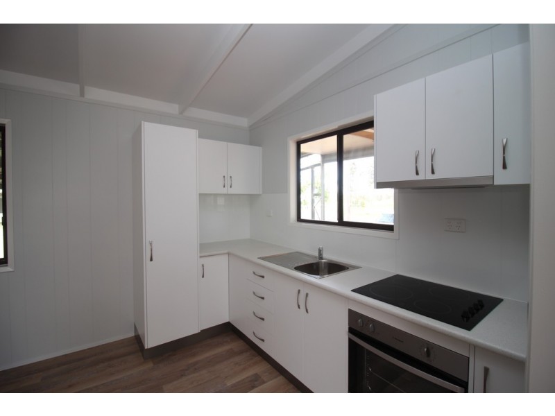 23 Conran Street, Capella QLD 4723
