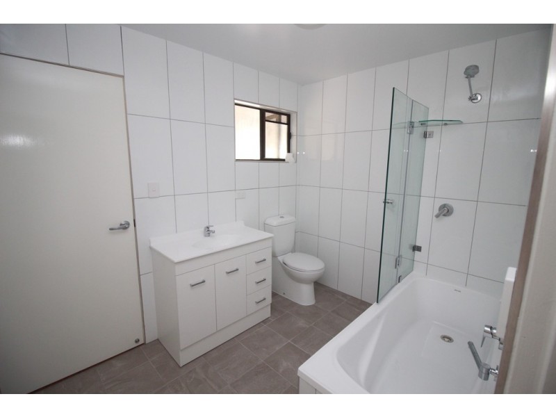 23 Conran Street, Capella QLD 4723